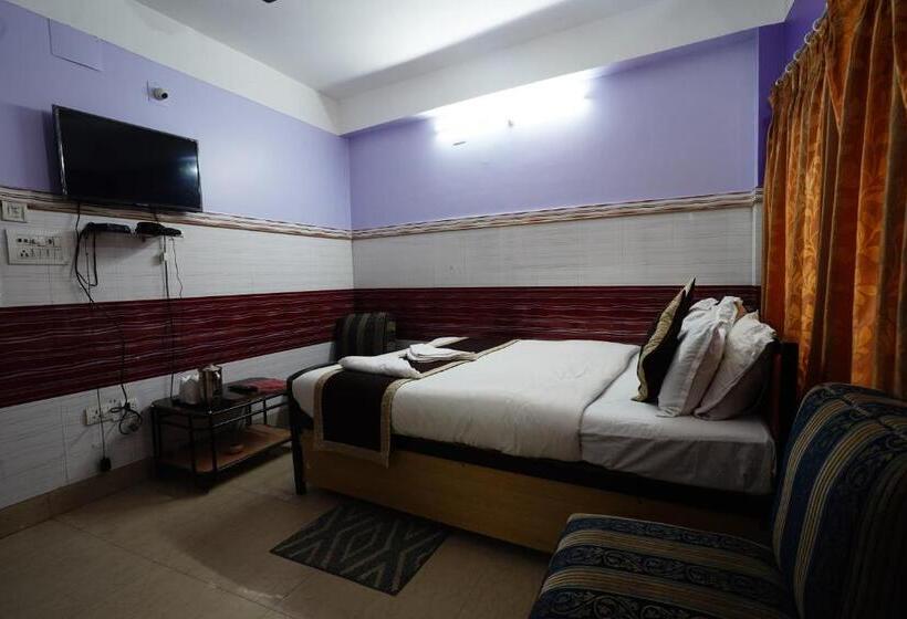Standardrum, Tirupati Lodge Njp