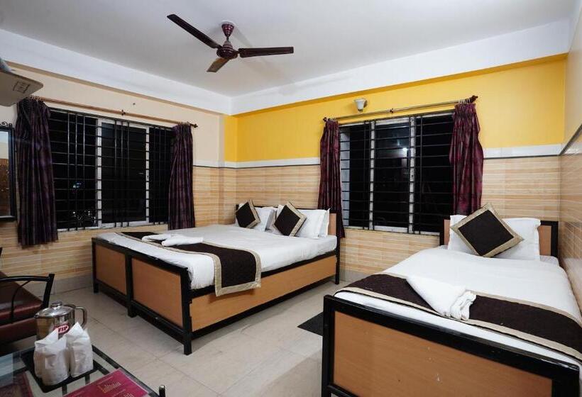 Standard Trippelrum, Tirupati Lodge Njp