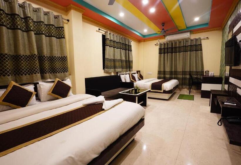 Familjerum, Tirupati Lodge Njp