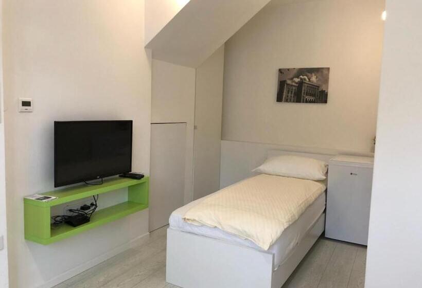 اتاق لوکس سه تخته, Guesthouse Biser