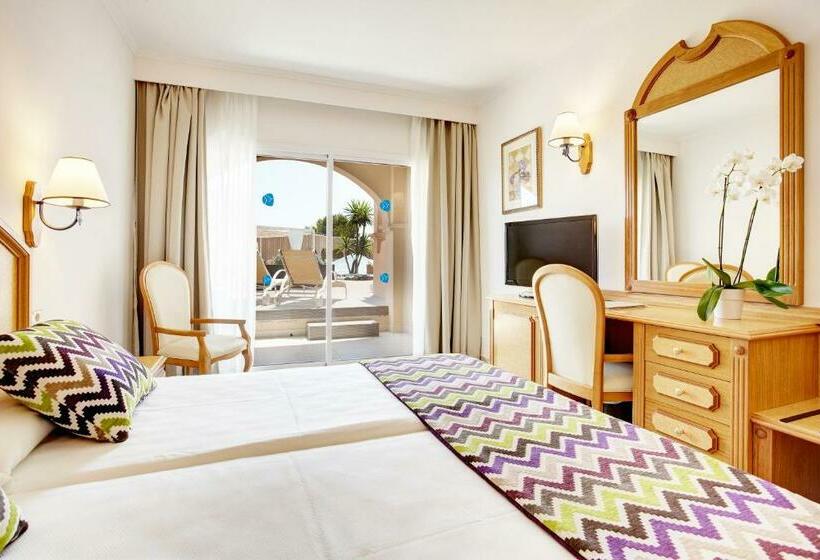 テラス付スーペリアルーム, Grupotel Santa Eularia & Spa  Adults Only