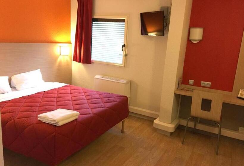 Номер Стандарт, Premiere Classe Paris Ouest Nanterre La Defense