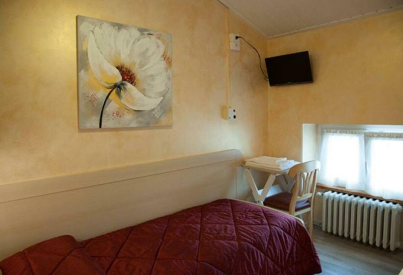اتاق استاندارد یک نفره, Antico Albergo