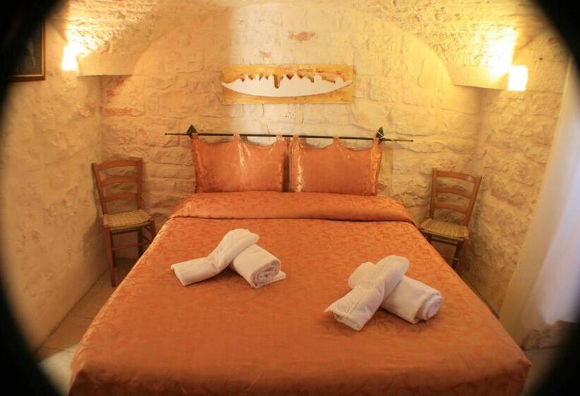 آپارتمان 1 خوابه, Casolare Capitolo