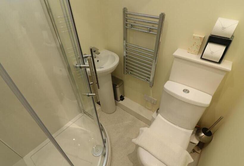 Номер Стандарт, Inglenook Guest House