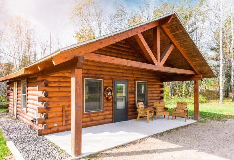 Family Suite, Spur Of The Moment Ranch
