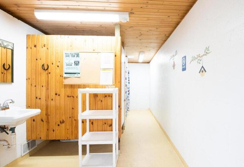 Номер Стандарт, Spur Of The Moment Ranch