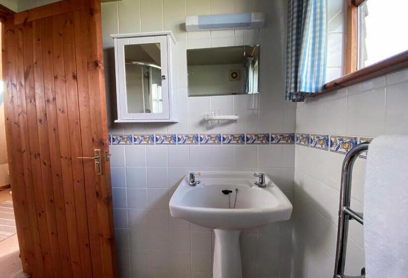 Номер Стандарт, The Rose Cottage Inn