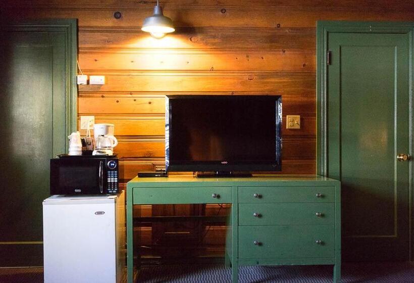 Номер Стандарт, Shaver Lake Village
