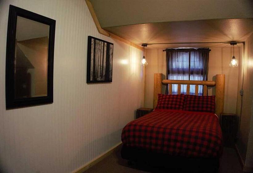 Family Suite, Shaver Lake Village
