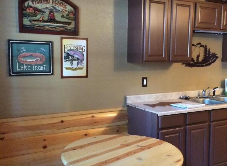 Family Suite, Shaver Lake Village