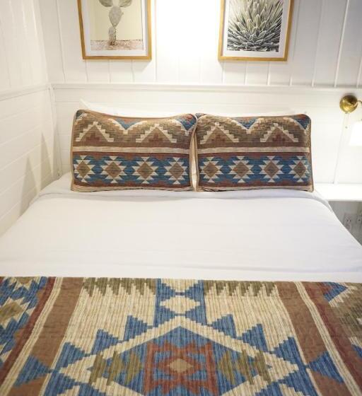 Номер Deluxe, Shaver Lake Village