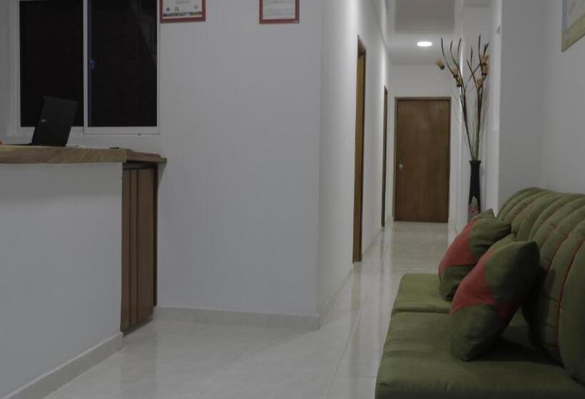 기본룸, Puerto Caribe Hostal