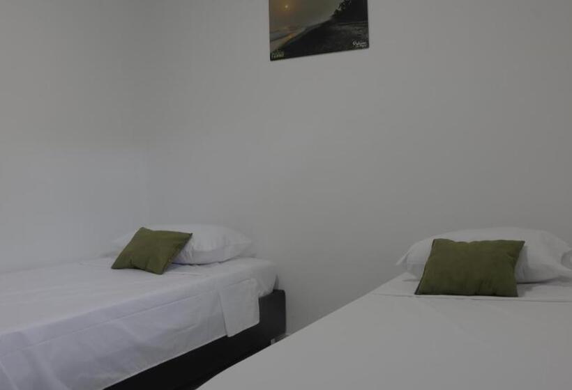 Номер Economy, Puerto Caribe Hostal