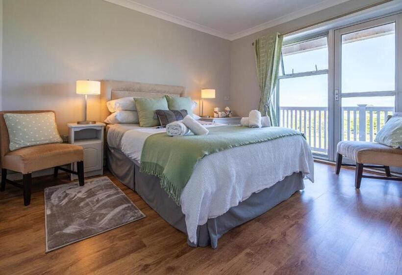 اتاق استاندارد, Coral Gables Guesthouse & Campsite