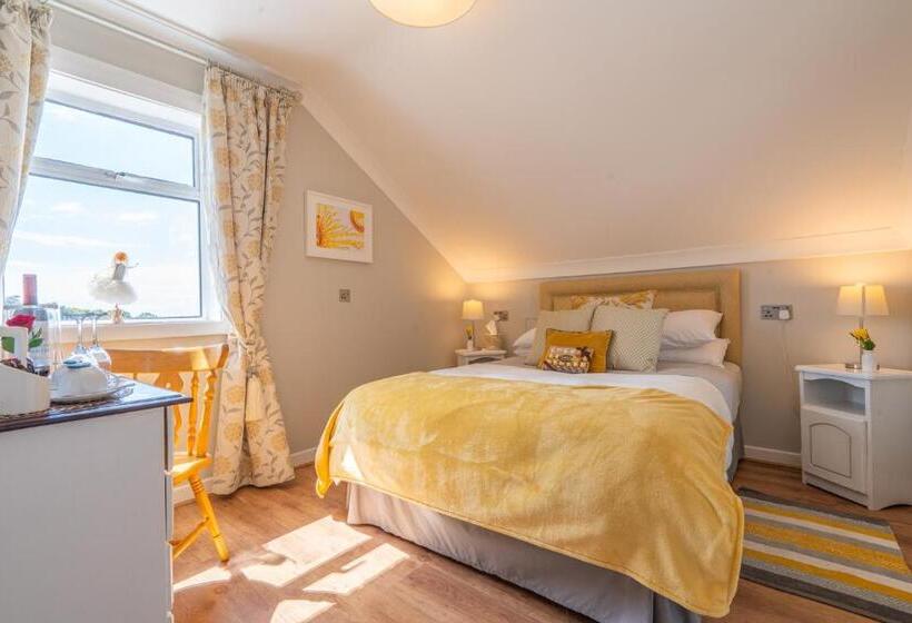 اتاق لوکس, Coral Gables Guesthouse & Campsite