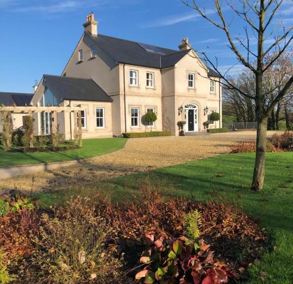 Семейный Номер, Ashbrook House B&b