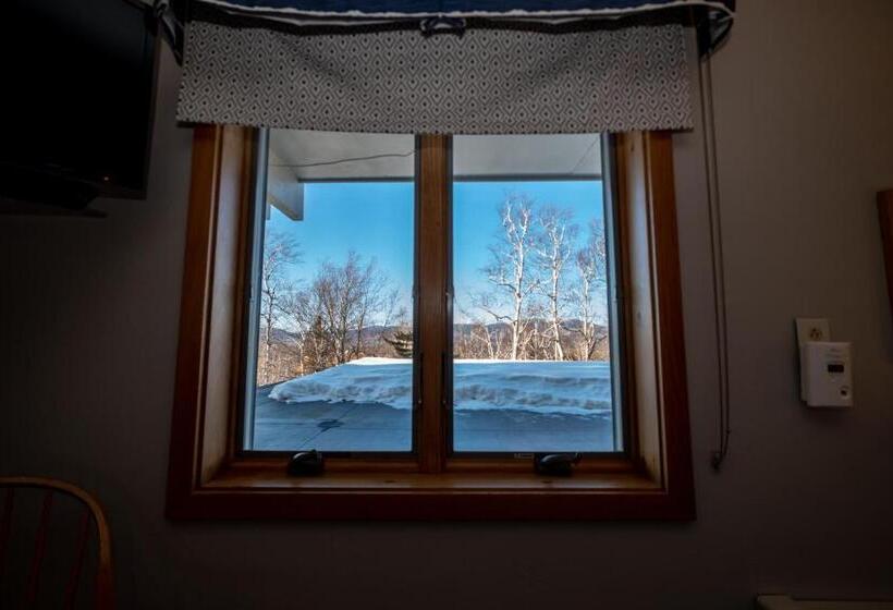 스탠다드 룸 킹사이즈 침대, Sugarloaf Inn