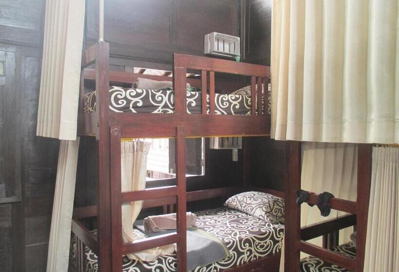 Кровать в Общей Комнате, Green Paddy Hostel & Villa