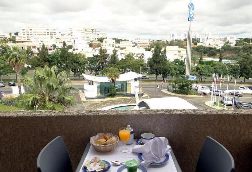 2 Bedroom Apartment with Views, Apartamento Paraiso De Albufeira