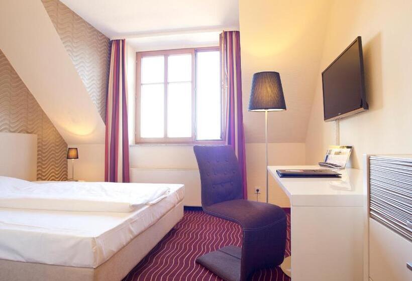 اتاق استاندارد یک نفره, Hkk Hotel Wernigerode
