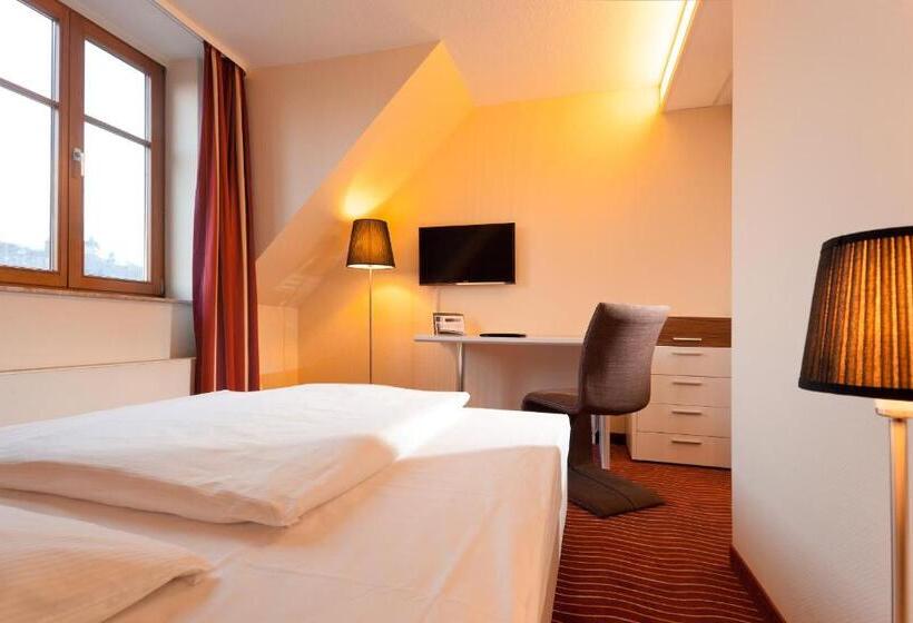 اتاق استاندارد یک نفره, Hkk Hotel Wernigerode