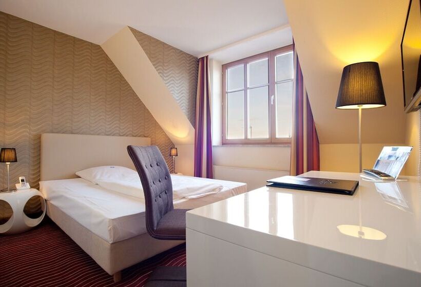 اتاق استاندارد یک نفره, Hkk Hotel Wernigerode