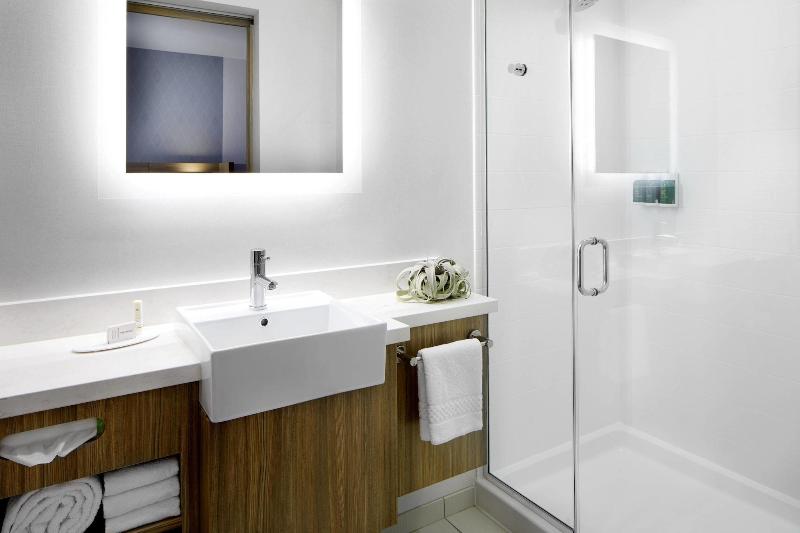 Номер Стандарт Адаптированный для Инвалидов, Holiday Inn Helsinki City Centre, An Ihg
