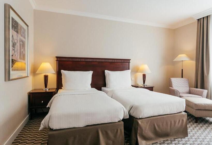 اتاق استاندارد, Radisson Blu Carlton Hotel, Bratislava