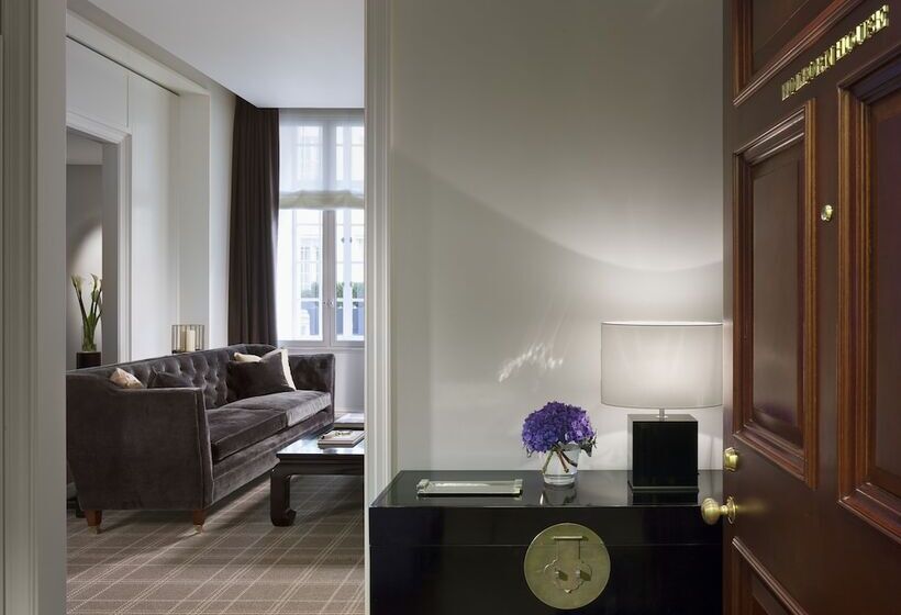 Дом 1 Спальня, Rosewood London