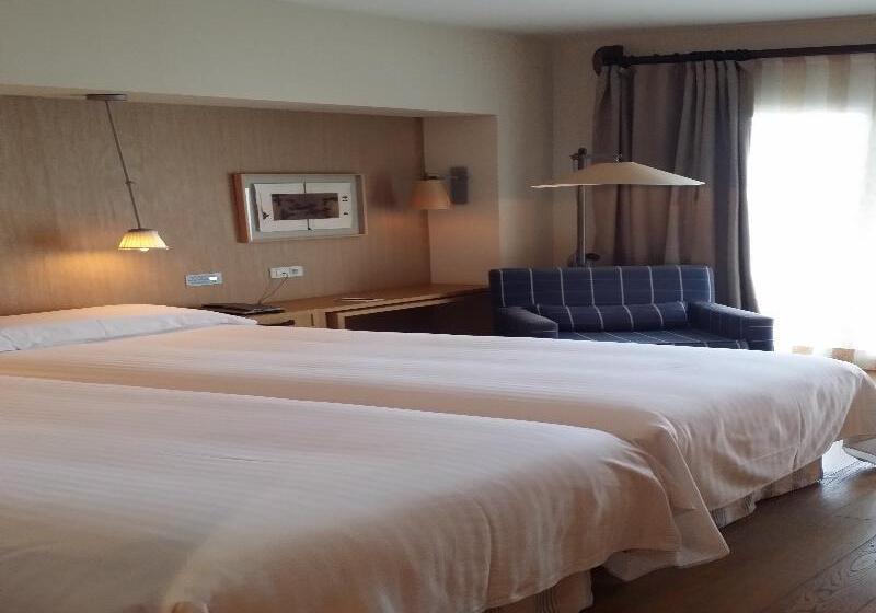 标准间, Auberge De Launay
