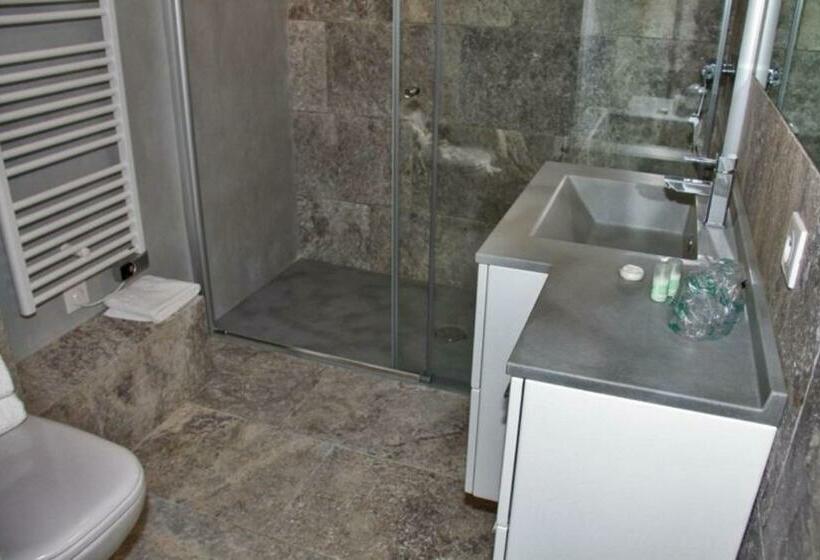 اتاق سوپریور سه تخته, Bel Ombra Hôtel