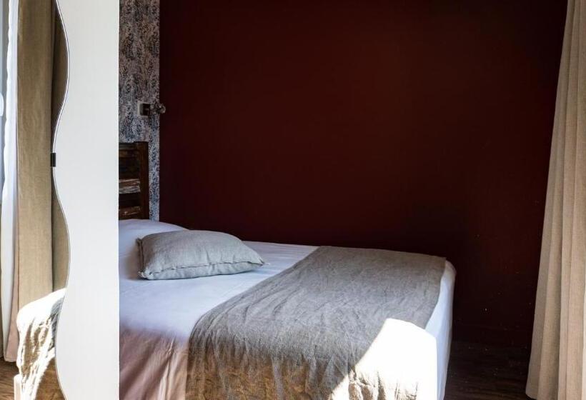 Номер Стандарт, Hôtel Vauban