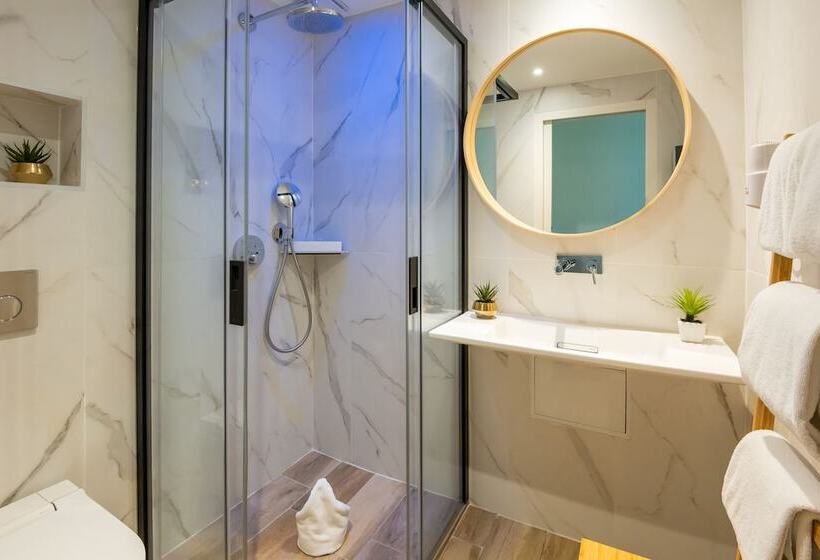 اتاق استاندارد, Hôtel Restaurant Le Clos Fleuri