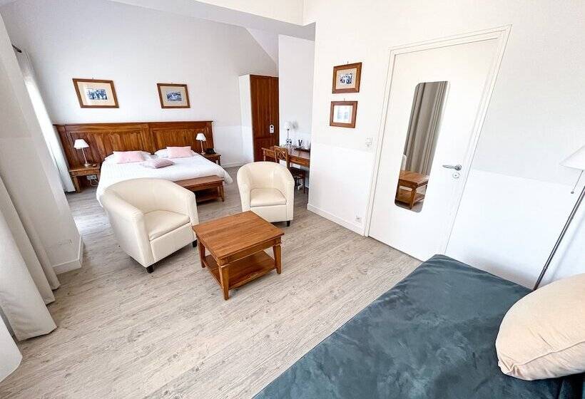سوئیت جونیور با چشم‌انداز باغ, Restaurant Spa Du Tumulus Carnac