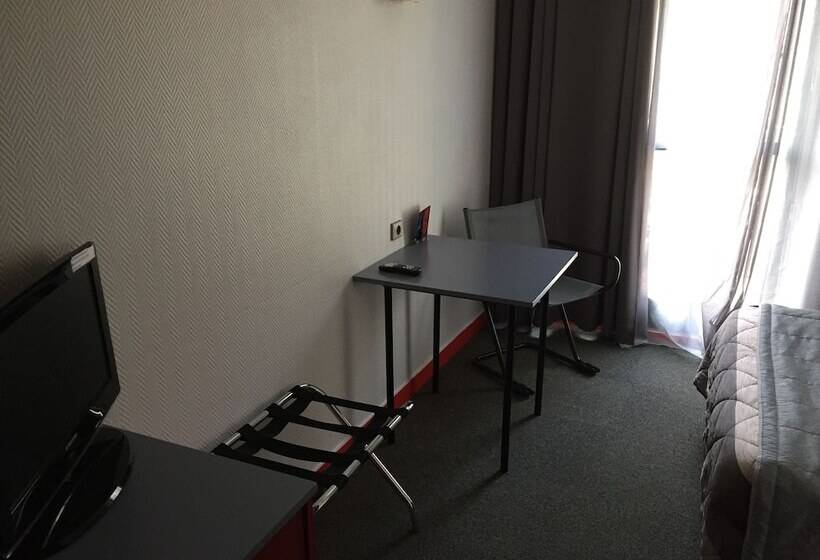 Номер Стандарт, Le Pavillon