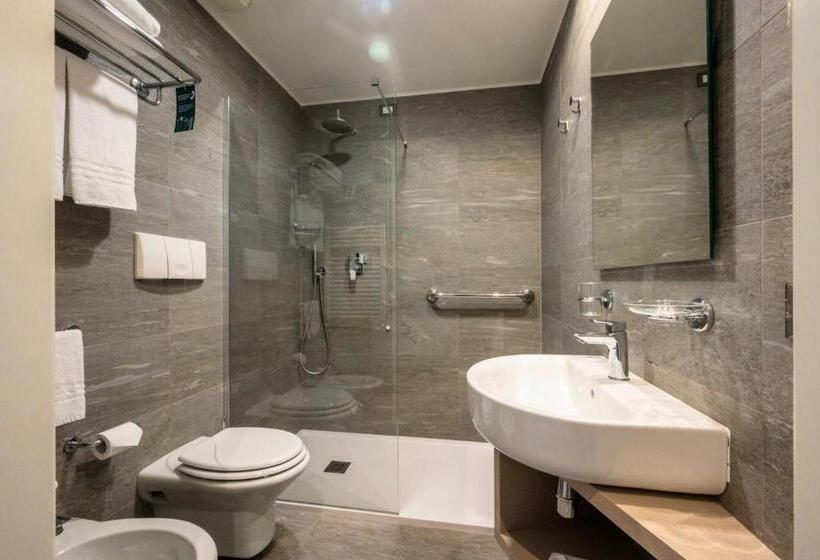 Апартаменты 1 Спальня, Airport Hotel Bergamo
