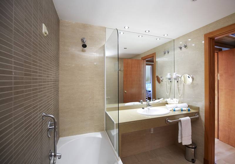 اتاق استاندارد سه نفره, Euroski Mountain Resort & Spa