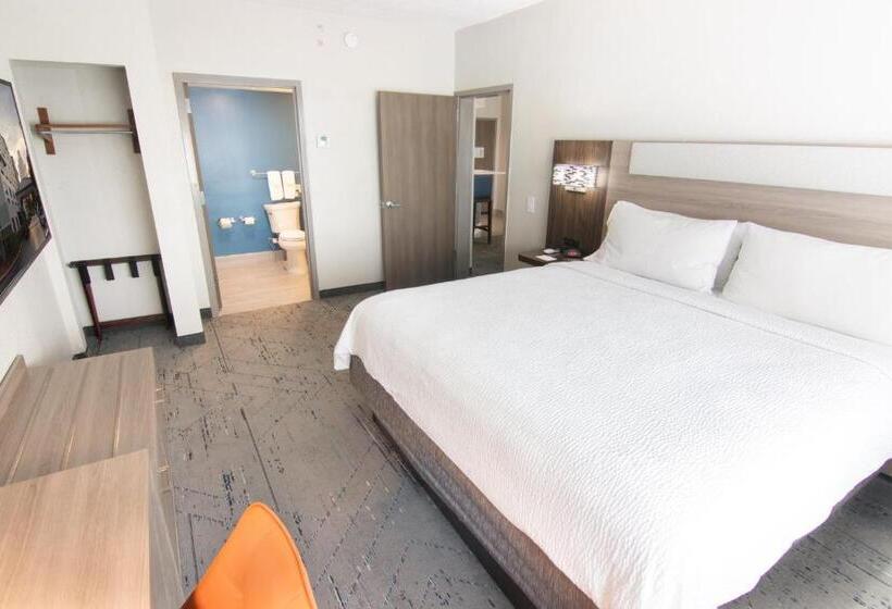 장애인을 위한 스위트, Holiday Inn Express And Suites Fort Lauderdale Airport West, An Ihg