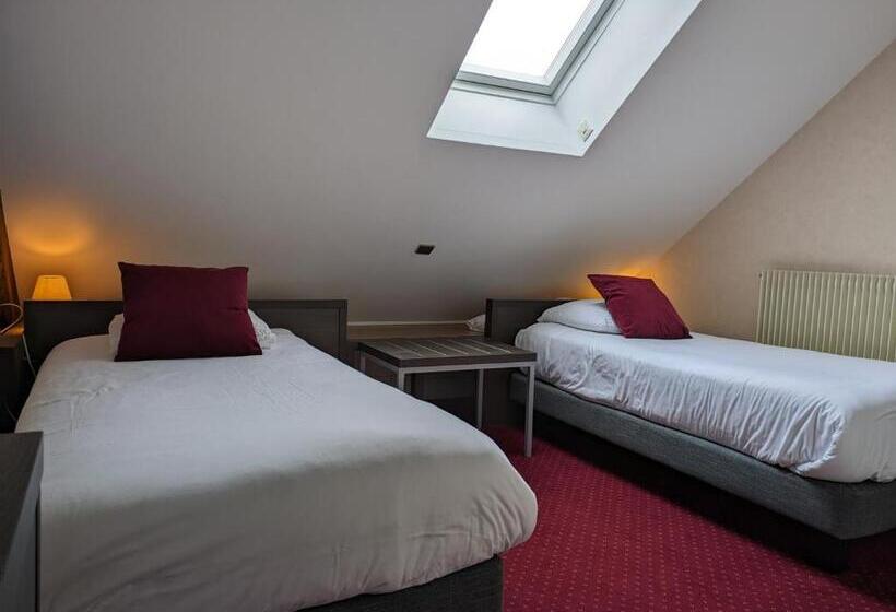 Семейный Номер, Logis Hôtel Le Saint Florent
