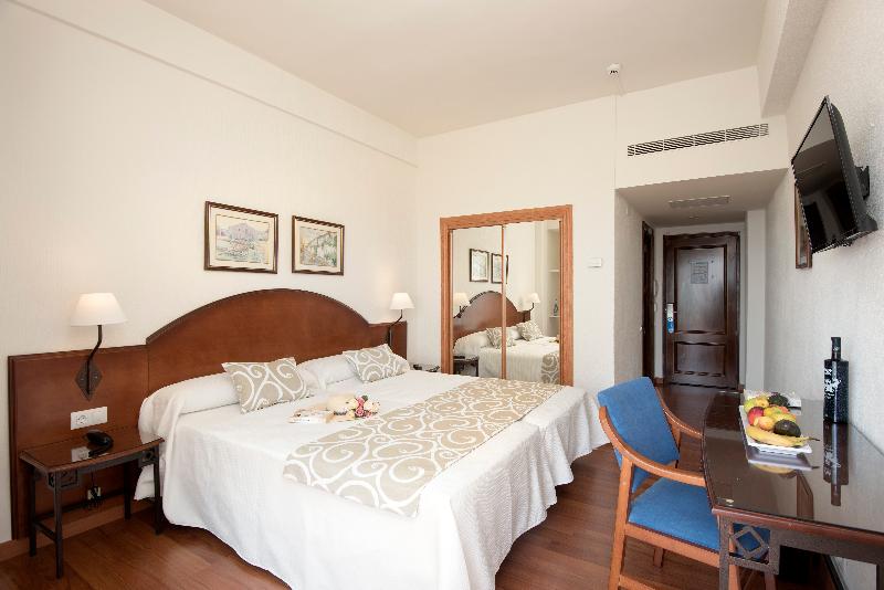 Standard Studio, Legendary Lisboa Suites