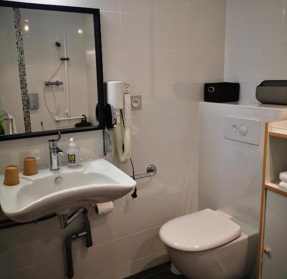 Номер Комфорт, Logis Hôtel La Grassinais Saint Malo