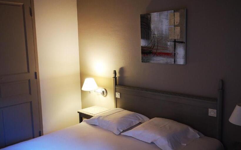 Апартаменты с 1 спальней, смежные, Logis Hôtel La Grassinais Saint Malo