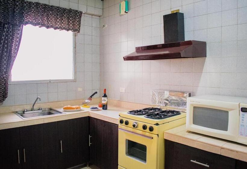 آپارتمان 3 خوابه, Suites Del Sol Hotel & Apartments
