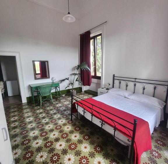 اتاق خانوادگی, Dimora Liberty