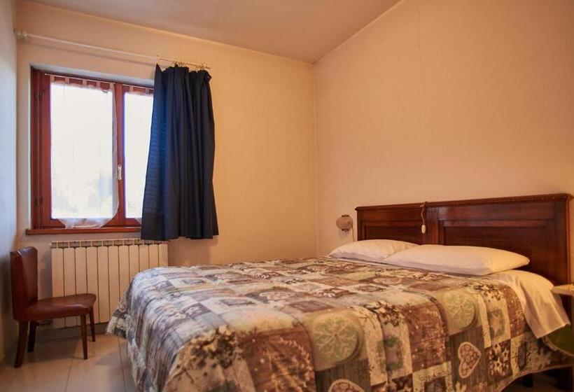 آپارتمان 1 خوابه با چشم‌انداز, B&b La Bredia