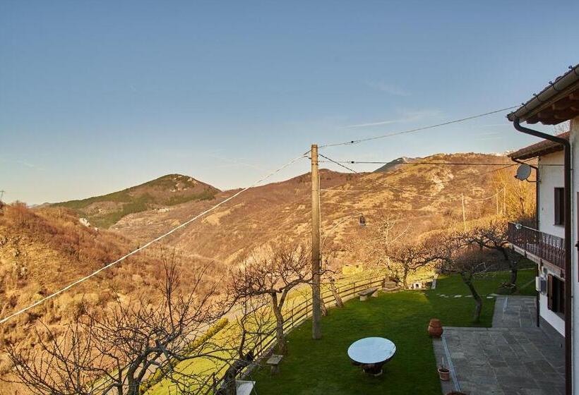 آپارتمان 1 خوابه با چشم‌انداز, B&b La Bredia