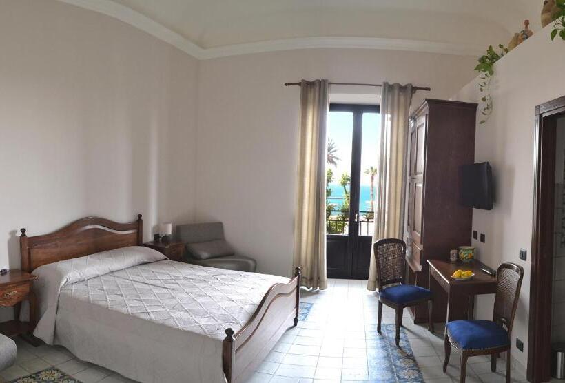 Номер Deluxe Вид на Море с Балконом, Agorà Panoramic Rooms