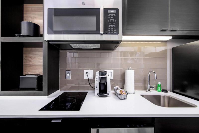 מיטת קינג בסוויטה, Towneplace Suites By Marriott Houston Hobby Airport