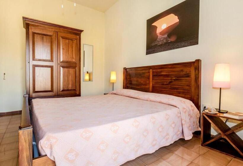 Quarto Estandar, Mare Lughente